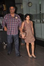 Boney Kapoor snapped at the airport in Mumbai on 4th Jan 2012 (14).jpg